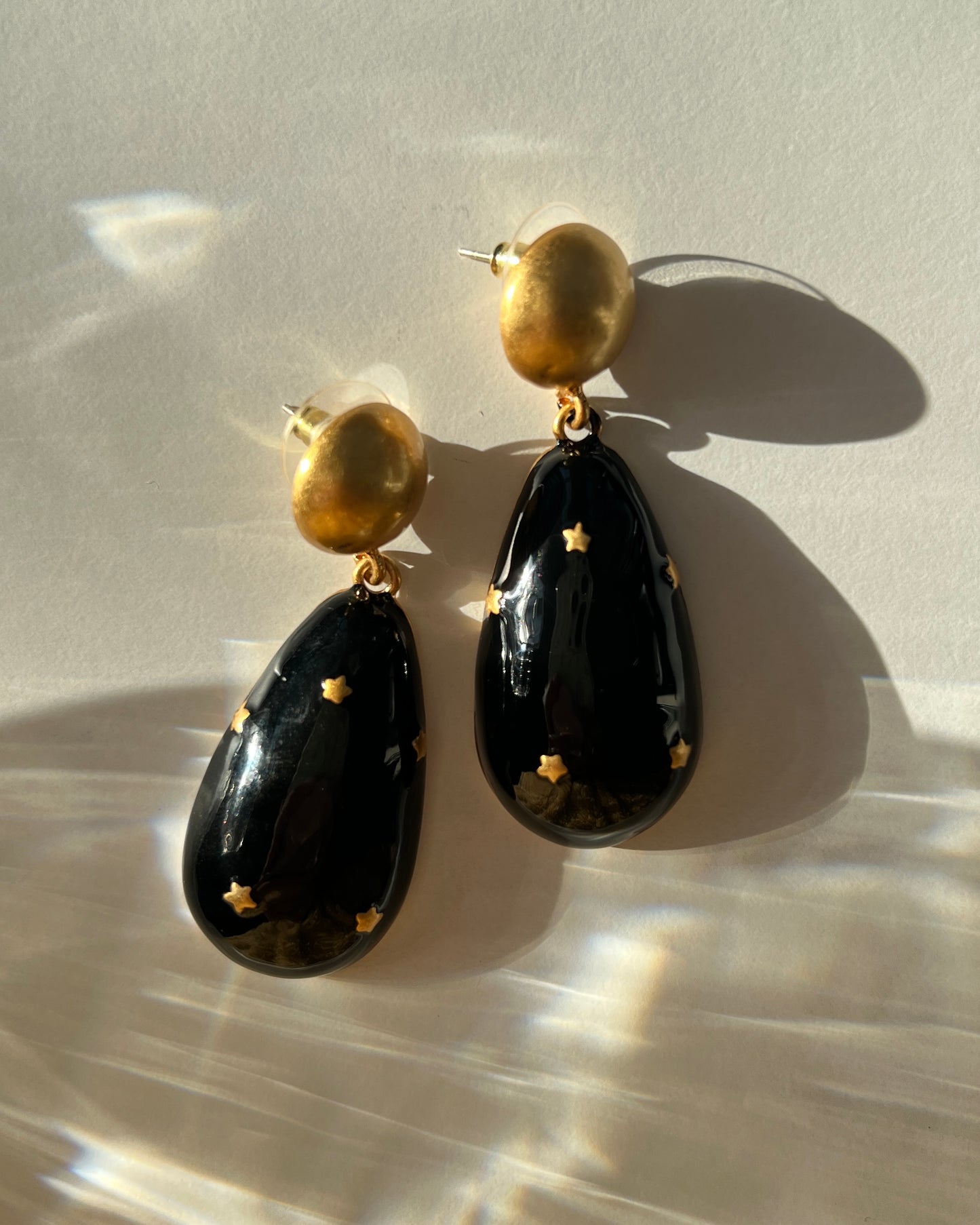 Vintage drama earrings