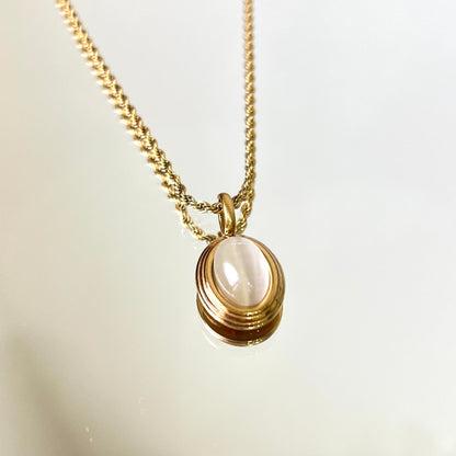 Cats eye Necklace