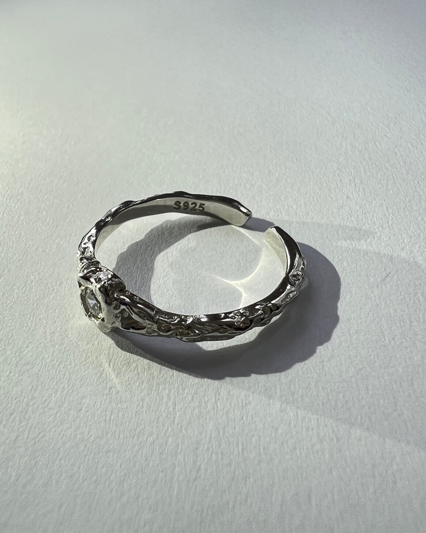 Rock style silver ring